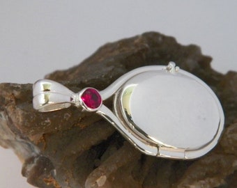 Hand Made in USA 41 mm-20 mm 925 Sterling Silver 4mm Red Cubic Zirconium  Locket H2O Just Add Water Mermaids Pendant
