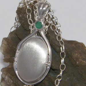 New Hand made in USA 925 Sterling Silver 4 mm Genuine Emerald Locket H2O Just Add Water Necklace Mermaids