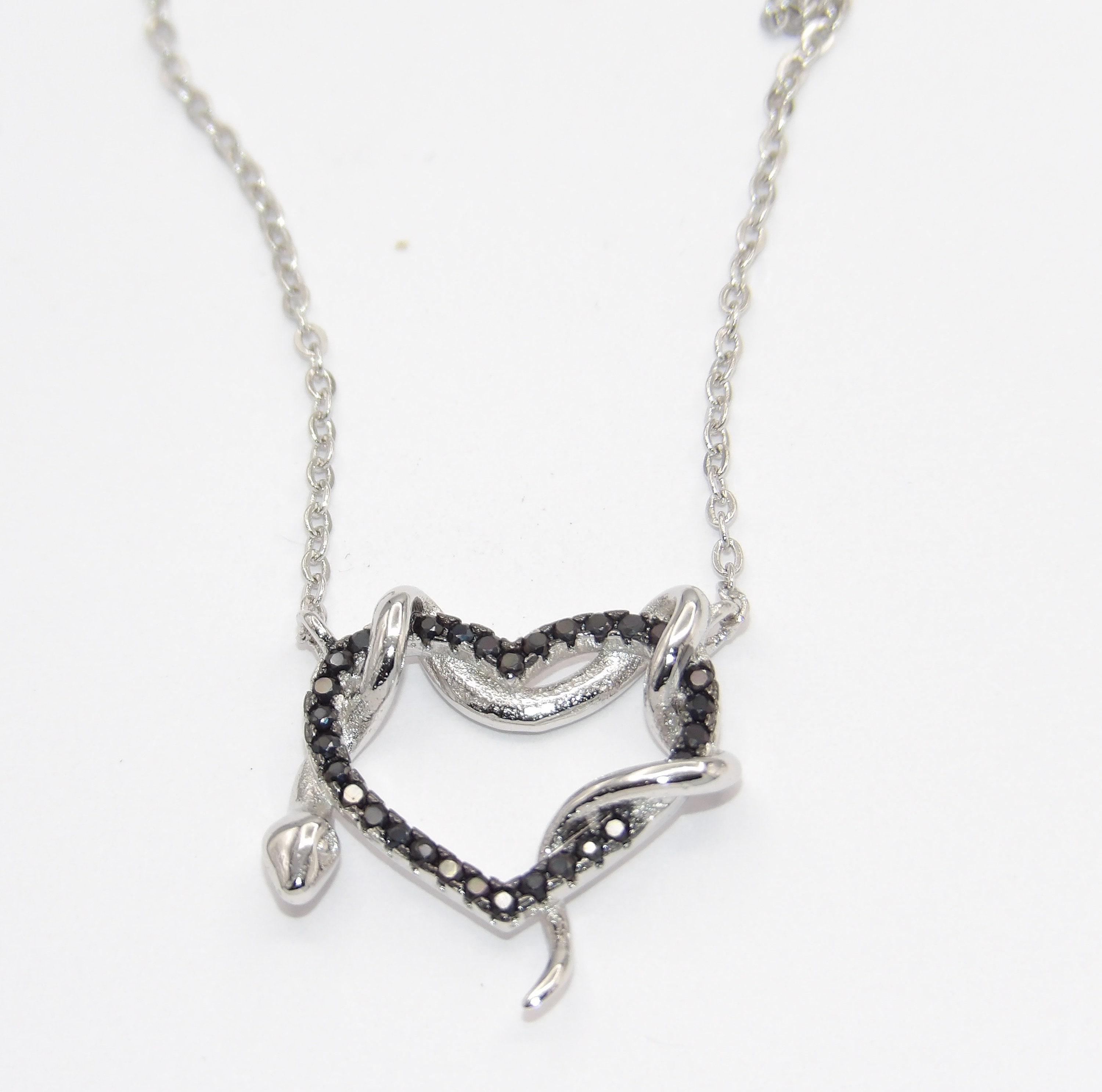 Hand Made Solid.925 Sterling Silver Heart With Snake