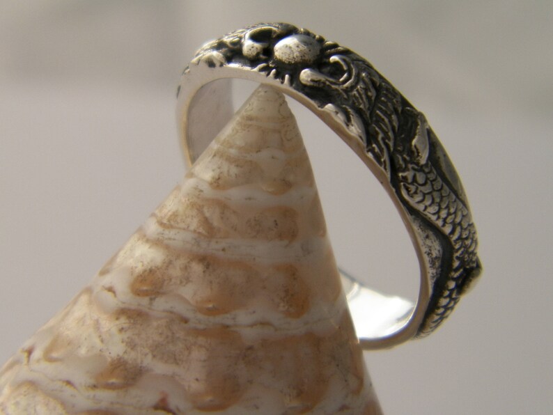 Handcrafted Art 925 Sterling Silver With Two Dragons Design Ring-Custom size