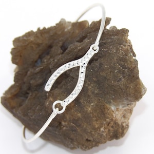 Handcrafted 925 Sterling Silver Wishbone Bracelet Diamond cut finish- 7.5 inches