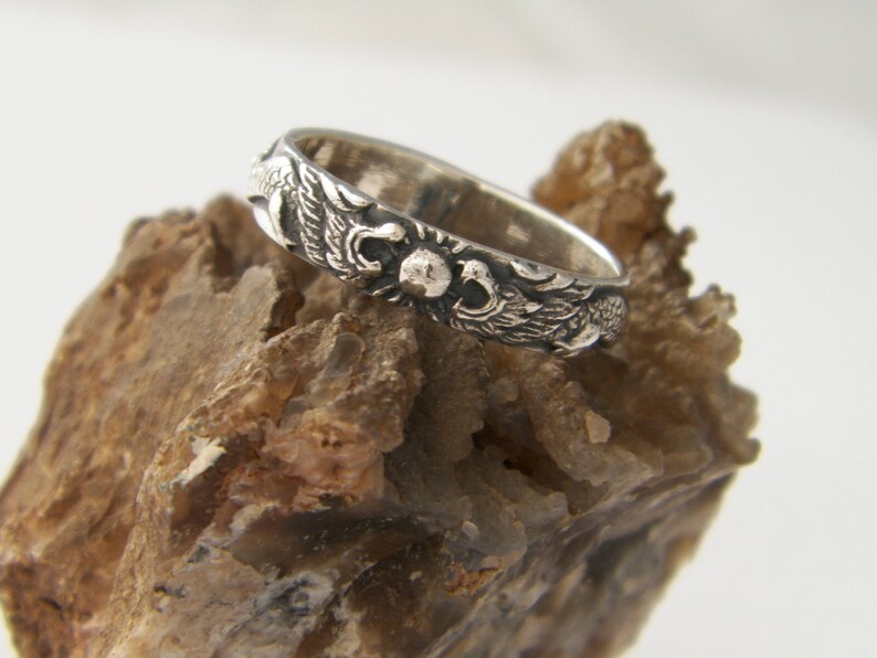 Handcrafted Art 925 Sterling Silver With Two Dragons Design Ring-Custom size