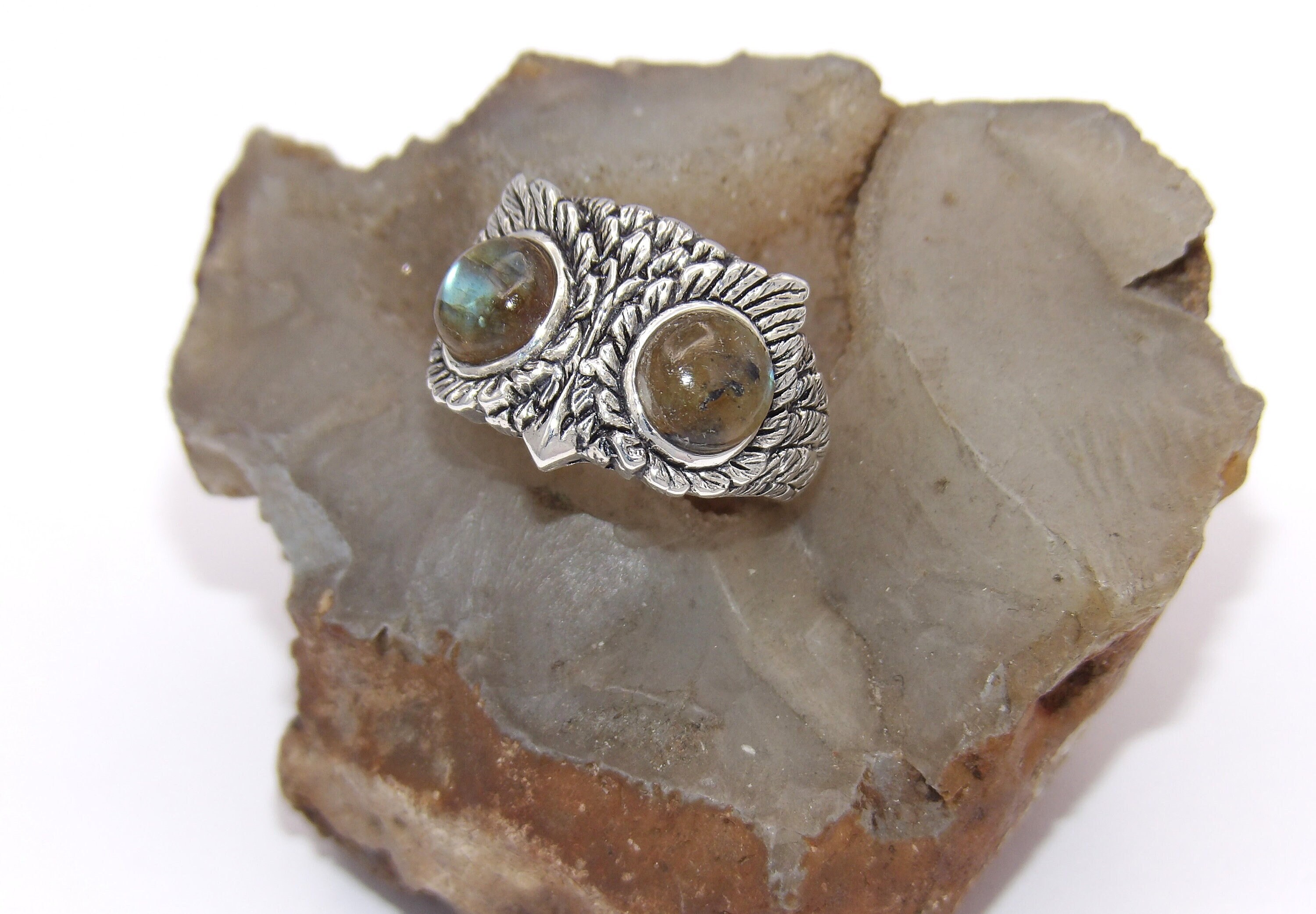 Hand made Solid.925 Sterling Silver Oxidized Owl Ring With Labradorite Cabochons-Custom size