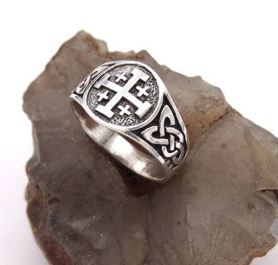 Hand Made in USA Solid.925 Sterling Silver Oxidized Celtic Knot