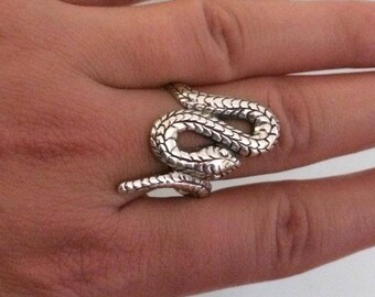 Handcrafted Oxidized.925 Sterling Silver Rattle Snake Coiled Twisted Viper Ring