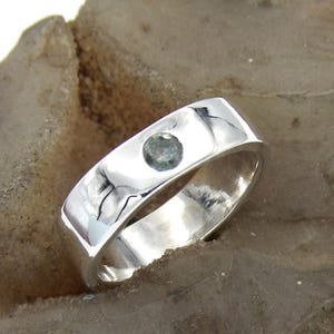 Hand made in USA Solid.925 Sterling Silver Wedding Band Ring with 4 mm Natural genuine Blue Green Sapphire Stone size US 7.5