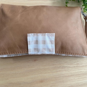 Cartera de cuero para pañales, bolso de mano para pañales: el mejor regalo para un bebé recién nacido o un baby shower.