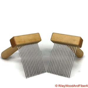 Wool Combs Single Row Fine Tooth - Maple and Maple