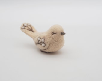 Felted bird decoration, Holiday decoration, Gift for a bird lover, Gift for mom, Birthday gift, Bird figurine, Bird gifts, Christmas gifts