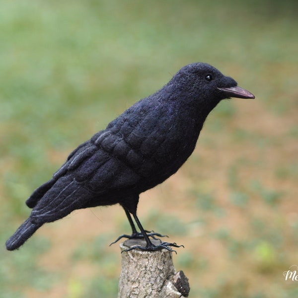 Felted crow, bird gift, crow sculpture, bird art, felted bird, faux taxidermy bird, crow spirit guide animal, gothic decor art