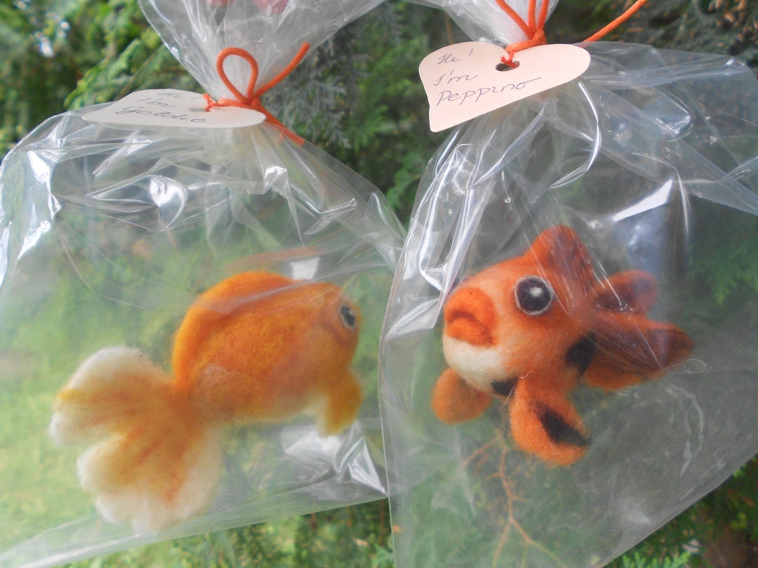 Needle Felted Goldfish Goldfish Figurine Goldfish in a Bag Realistic Goldfish Cute Gift Goldfish Art Goldfish Ornament Etsy