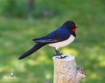 Barn swallow, Needle felted bird, Faux taxidermy bird, Swallow figurine, Bird figurine, Gift for bird lover, Bird sculpture, Bird ornament