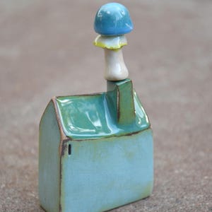 Champignon en céramique, pièce unique, petite maison, céramique artisanale