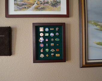 8x10 Pin Display with Standard or Large Pin Format Pinboards.  See Description for details.