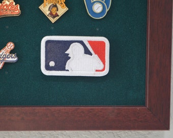 MLB Pin Display