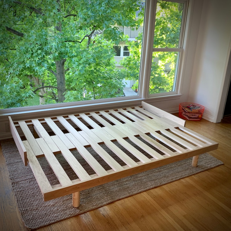 HANNA Guest Bed / Daybed / Convertible Twintoqueen Solid Etsy