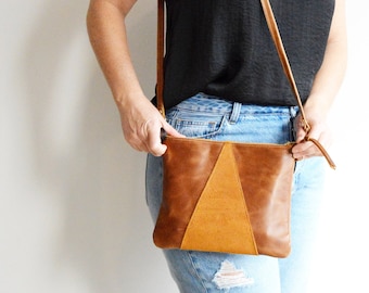 Leather Crossbody Bag, Crossbody Bag, Crossbody Purse, Small Leather Purse, Leather Gift for Her, Leather Wristlet Clutch Purse, Tan Bag