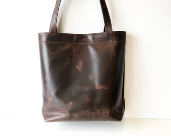 Dark Brown Leather Tote Bag. Handmade Leather Shoulder Bag in Vintage Style Leather. Minimal Modern Classic Leather Bag.