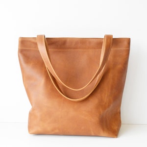 Classic Leather Tote Bag / Tan Leather Tote / Tan Leather Handbag / Leather Bag / Saddle Tan Leather Shoulder Bag / Leather Work Tote Toffee image 2