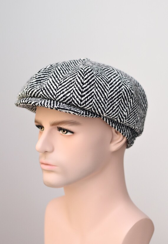 Unisex newsboy cap in black and white herringbone wool | Etsy