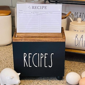 RECIPE Box With Lid | Holds 4” X 6” Recipe Cards | Optional Dividers Available | Farmhouse Kitchen Accessory | Kitchen Decor