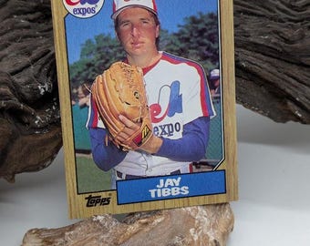 1986 Topps Jay Tibbs Baseball Card #9 - Vintage Sports Collectible