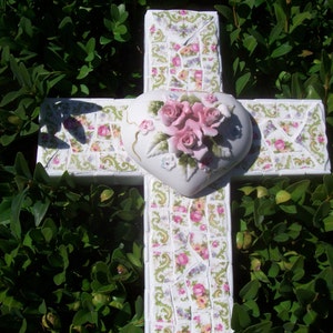 Vintage China Floral Urn mosaic cross