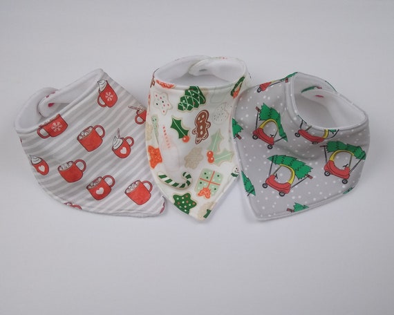 BANDANA BIB - GREEN GINGERBREAD BANDANA BIB - GREEN GINGERBREAD