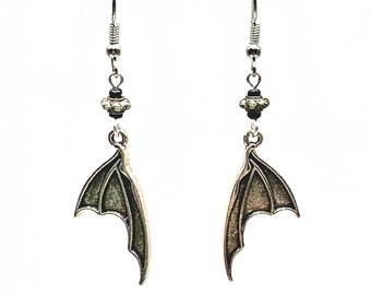 Bat wing earrings Silver