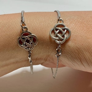 Celtic knot bracelet Silver chain You choose