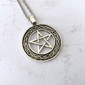 Pentagram necklace - silver