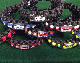 Flint Vidas Importan Múltiples Colores Crisis Paracord Pulsera de Supervivencia