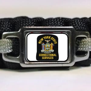 Thin Silver Line New York State Department of Corrections NYSDOC Patch Paracord Survival Bracelet