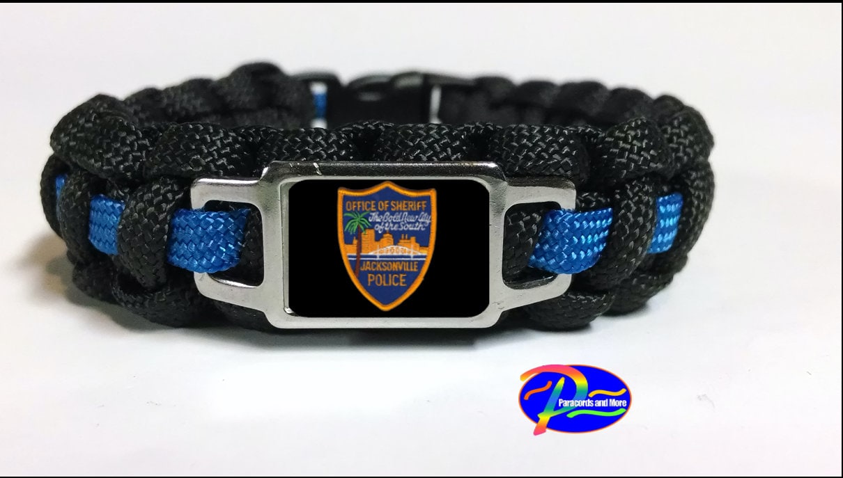 Amazon.com: Survival Paracord bracelet Police Thin Blue Line Size 7