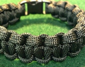 All Black Paracord Survival Bracelet