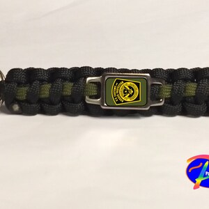 Thin Green Line US Border Patrol Federal Agency USBP Officer Agent Patches Badge Paracord Survival Key Chain