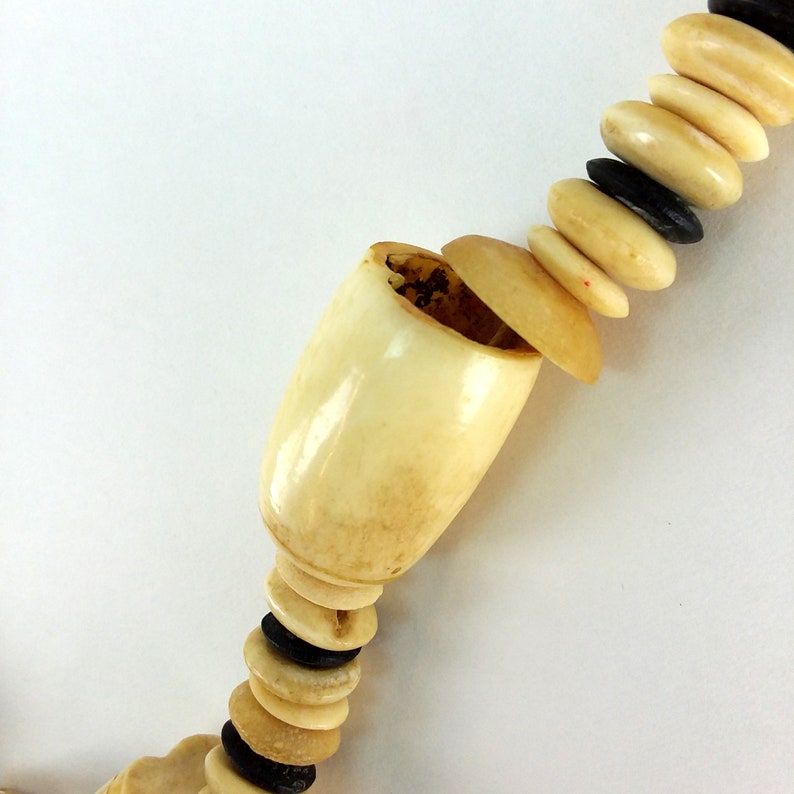 Vintage 30s Carved Bone Beaded Tribal Necklace chunky large disc barrel bovine 20s antique 1930s unique bones antique depression beads