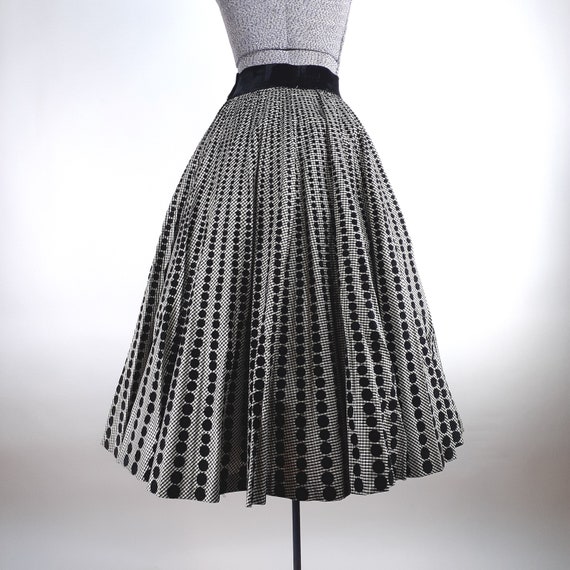 Vintage 50s Black & White Gingham Taffeta Skirt W… - image 2