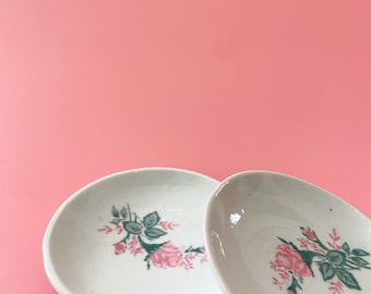 Floral ceramic ring dish