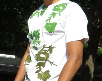 2 Tone  Green Silkscreen Flower Print UnisexT-Shirt