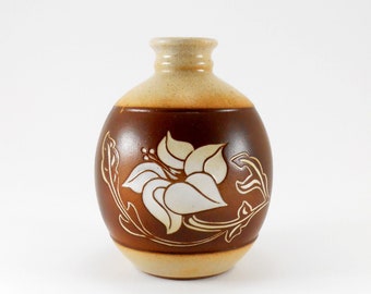 Vintage Pottery Craft Vase: Handcrafted Stoneware with Carved Flower
