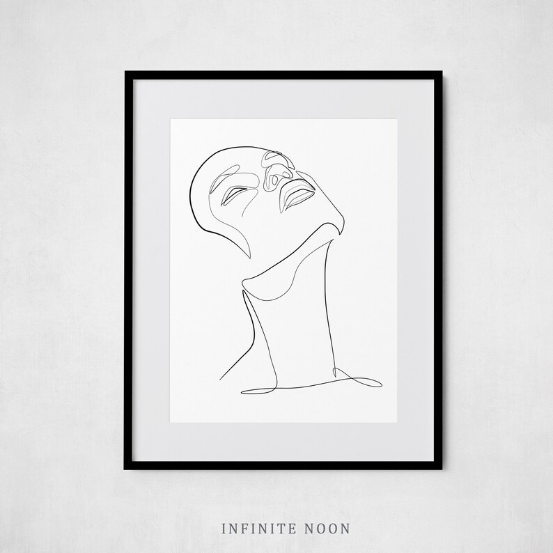 Pu&ograve; includere: Un disegno in bianco e nero a linea di un viso con gli occhi chiusi e la testa inclinata all'indietro. Il disegno &egrave; in uno stile semplice e minimalista.