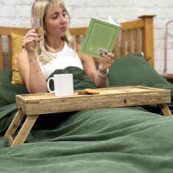 Plateau de petit-déjeuner personnalisé au lit