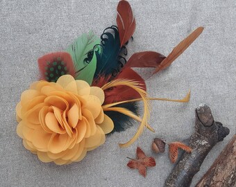 Fall colors: gold, yellow & olive green. Fascinator // Headpiece with flower and feathers. Gift for her.