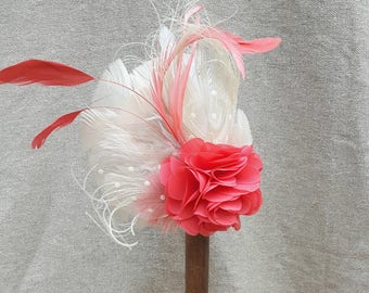 LIVING CORAL bridal fascinator // vintage wedding // headpiece bride bridesmaids nude peachy pink feathers salmon // Jazzafine