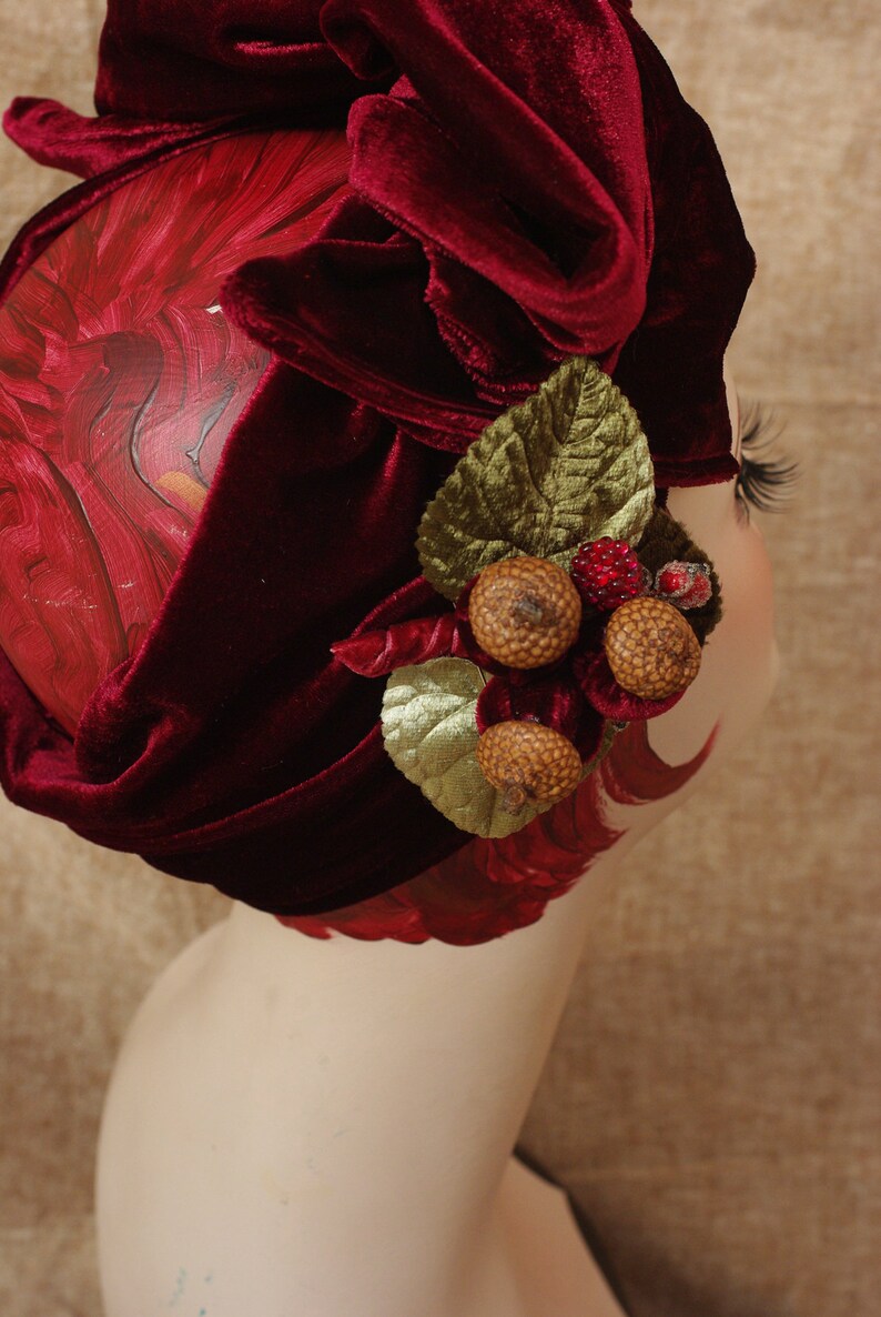 BURGUNDY Velvet Turban Headband & Brooch // Vintage 40s 30s // Retro Art Nouveau // deep red green velvet bow wine red acorns // Jazzafine image 4