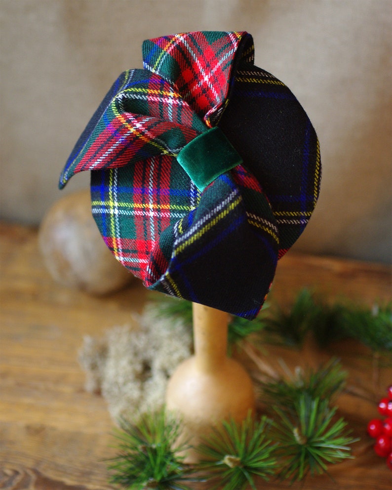 Tartan fascinator. Pillbox with Bow. Orig. scottish Wool. Vintage Velvet. green navy blue. Plaid checked Headpiece xmas gift accessoires image 5