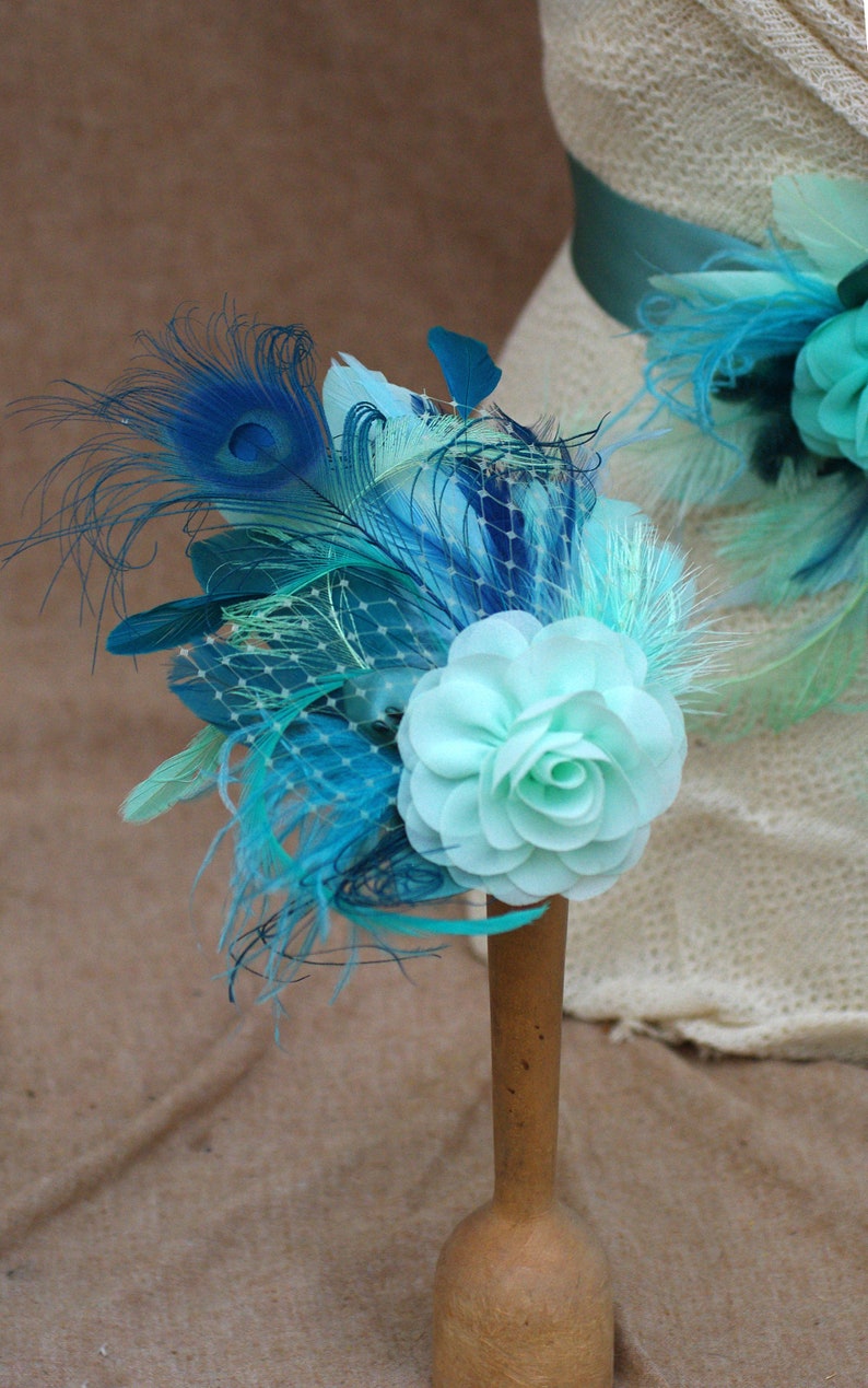 Bridal Sash & Headpiece aqua blue mint green pastell teal turquoise // vintage wedding belt Fascinator // Bride Peacock feathers Bridesmaid image 5