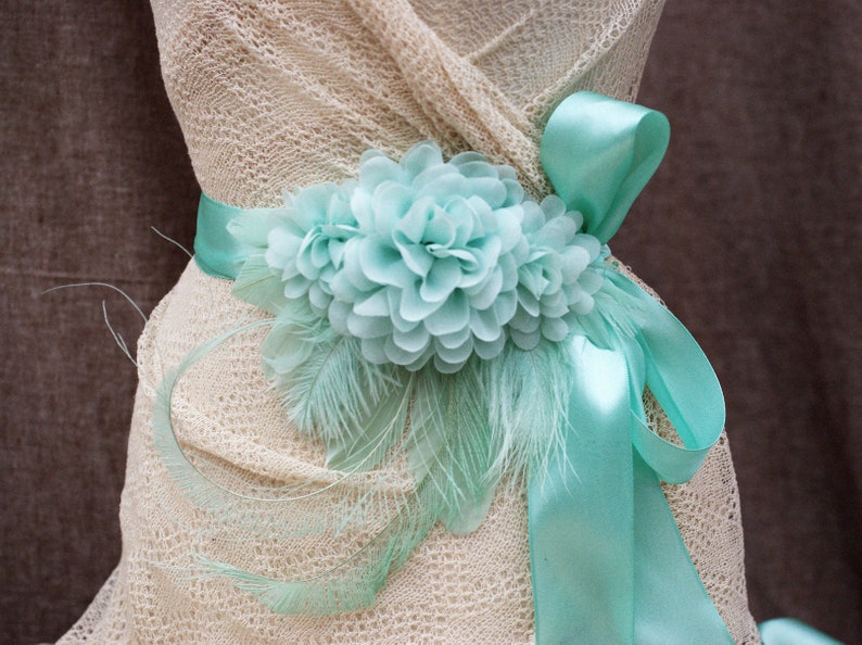 Bridal Sash /& Headpiece vintage wedding belt Fascinator Bride light green Peacock edwardian romantic Bridesmaid MINT PALE GEEN
