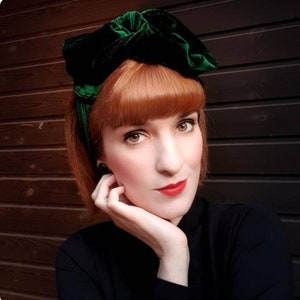 DEEP GRREN Velvet Turban Headband & Brooch // Vintage 40s 30s // Retro Art Nouveau //burgundy green red bow // acorns // Jazzafine image 2